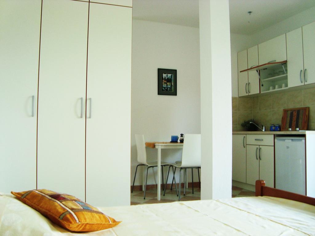 Apartments Rolovina 蒂瓦特 客房 照片